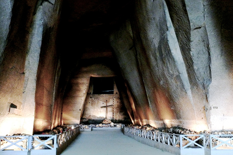 Naples: The Holy Mile 3-Hour Guided Tour Italian Tour