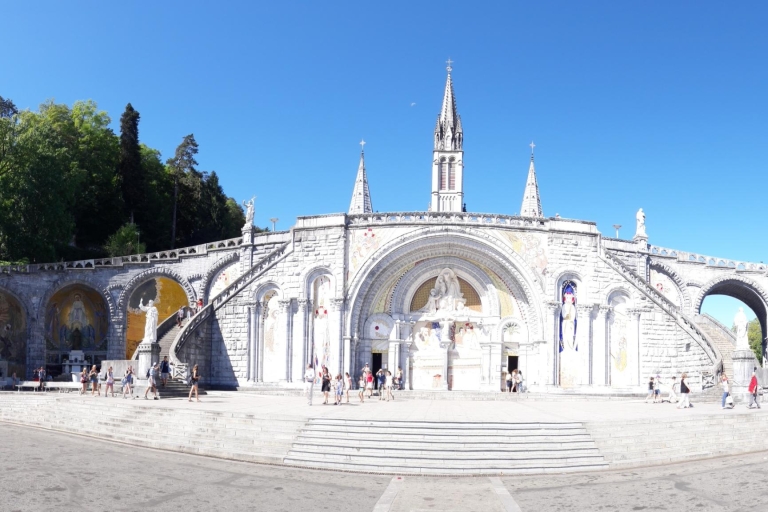 Desde San Sebastián: tour privado a Lourdes de día completoDesde San Sebastián: tour privado de Lourdes de día completo