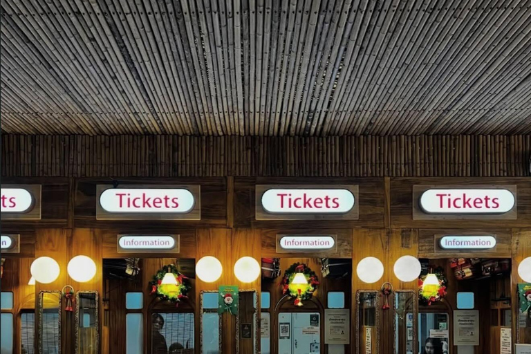 Pattaya: House of Benedict Entry Ticket Entry Ticket for Foreigners with Work permit / Pink ID