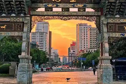 Kunming: Old Town Private Tour (Half Day)