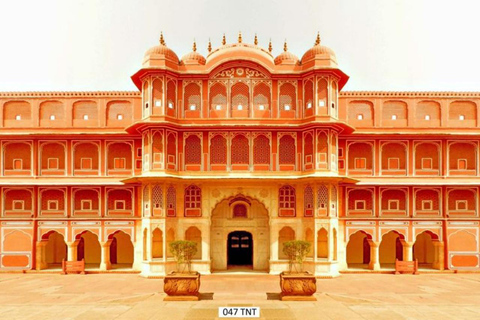 Jaipur: Private Full Or Half-Day City Tour by Car Private Jaipur Half-Day City Tour with Only Guide Service