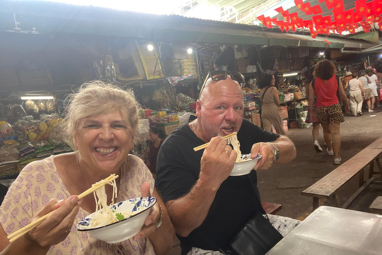 Hue Street Food Adventure – Eat, Walk & Explore Like a Local Private Group