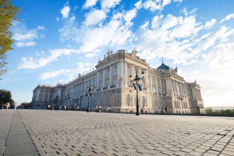 Palais royal de Madrid : billet coupe-file et visite guidée