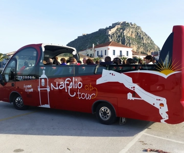 Nauplia tour con autobús turístico Hop On Hop Off