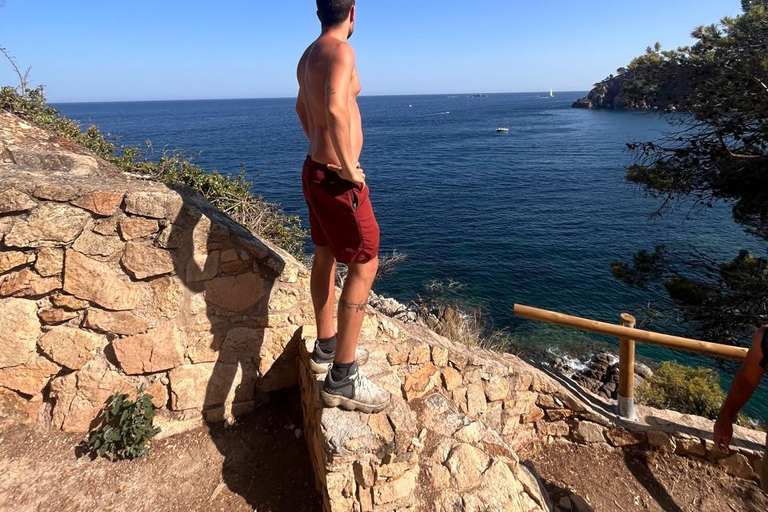 Barcelona: Private Trip, Girona, Medieval Town, Coast & Wine Private Day Trip