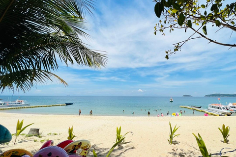 Visita às ilhas Cham e mergulho com snorkel e autônomoExcursão em grupo