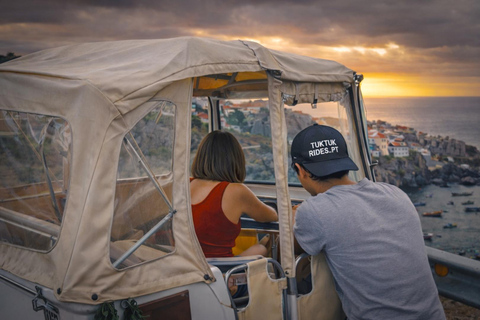 Funchal: Tuk-Tuk Tour with Madeira Wine and Honey Cake