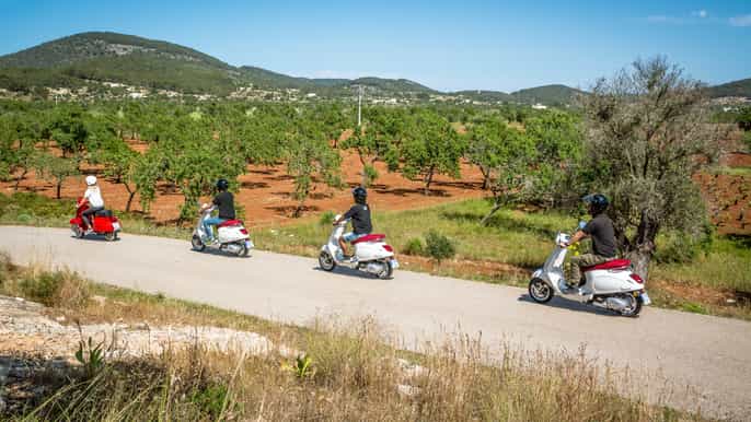 ibiza sightseeing vespa scooter tour