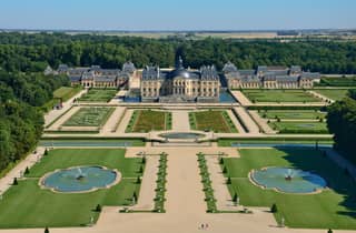 Schloss Vaux-le-Vicomte: Eintrittskarte und Chateaubus-Transfer
