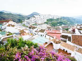 Day Tour to Frigiliana & Nerja from Granada