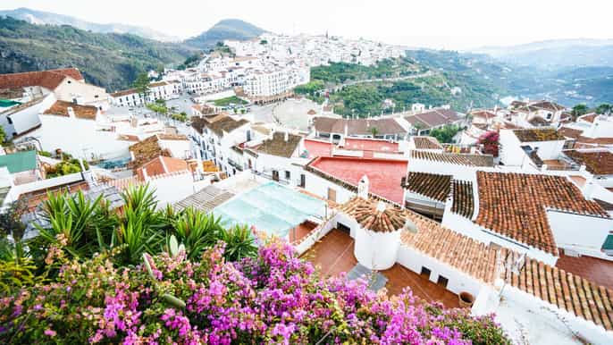 day tour to frigiliana nerja from granada