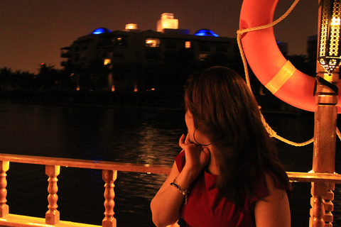 Dubai: Sunset Cruise on Traditional Boat & Emirati High Tea