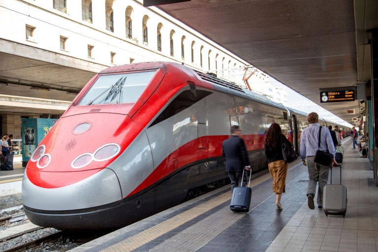 Traslado privado desde Nápoles a PositanoEstación de tren central de Nápoles a Positano por el día