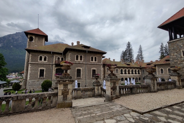 Brasov: Excursión de un día a los Castillos de Bran, Peles y Cantacuzino
