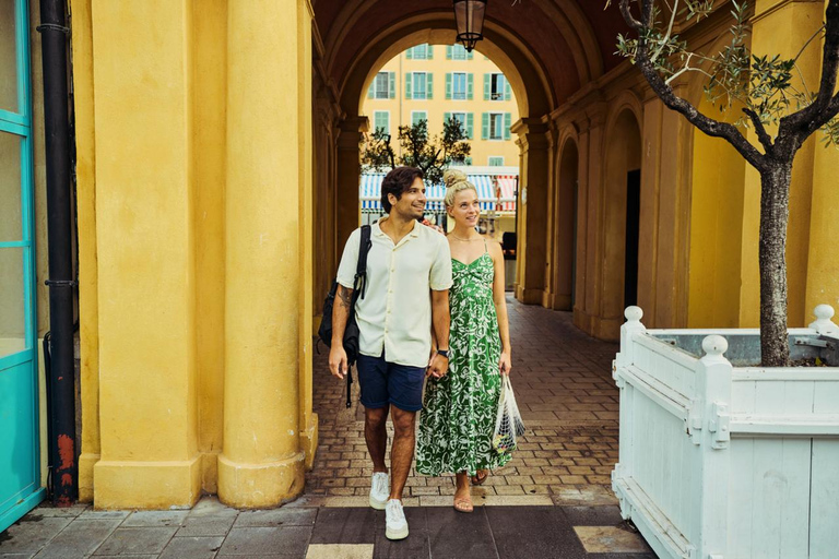 Nice: Waterfront & Old Town Private Photoshoot Proposal: 50 photos + pre-shoot consultation | 60 mins