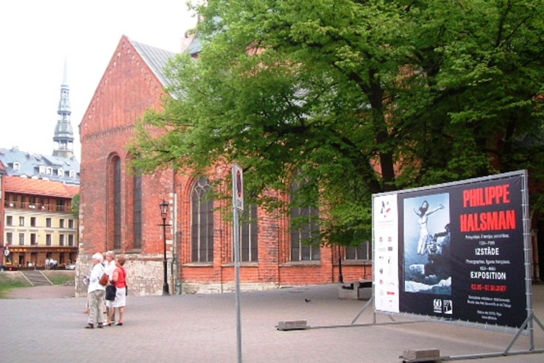 Riga: 3-stündige Altstadt- und Bauernmarkt-Detektivreise