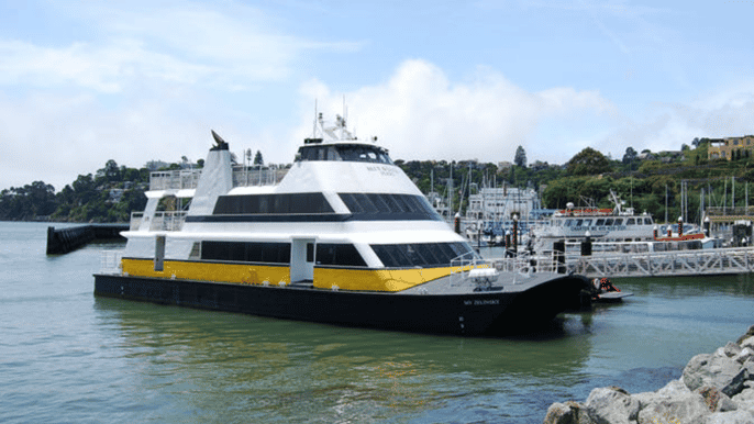 direto para o portão serviço de balsa para sausalito ou tiburon