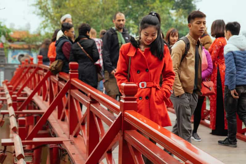 travel with locals hanoi