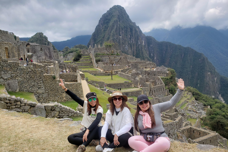 4 Days Inca Jungle Adventure to Machu Picchu