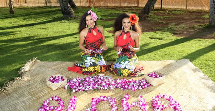 Best Luau in Oahu and Family Aquarium