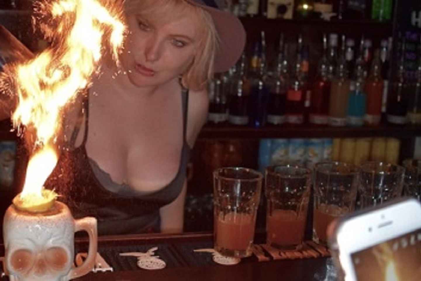 things to do at night in wellington | discover wellington's quirkiest bars