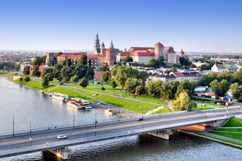 Krakow: City Sightseeing Tour by Electric Golf CartTour in Russian