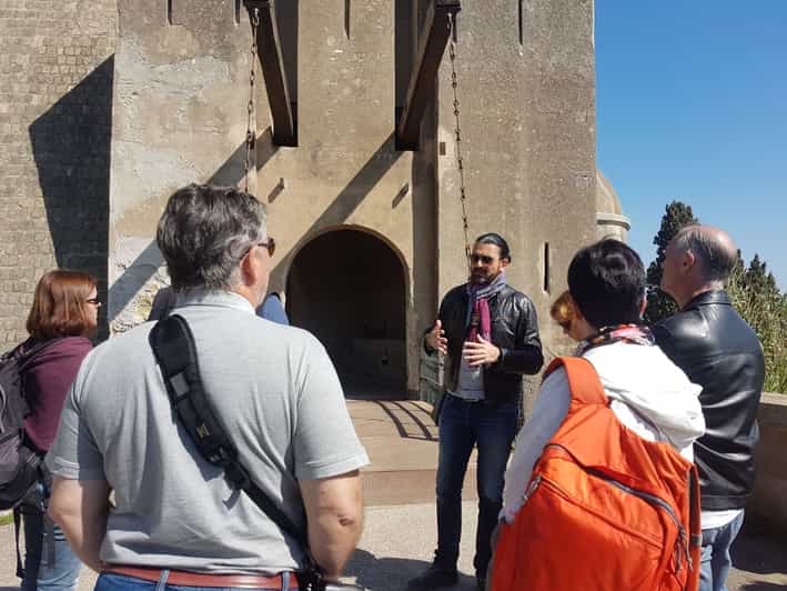 Phlegraean Fields: Cuma Baia and Pozzuoli private excursion