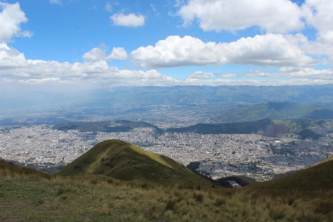 Excursion à cheval Quito Tour, Teleferico & Pichincha Volcano