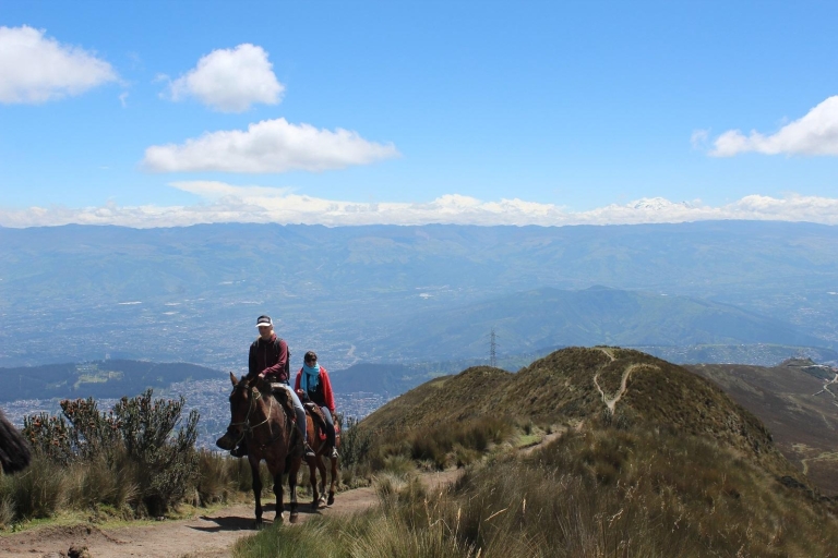 Tour de Quito, Teleférico y Volcán de Pichincha Paseo a Caballo