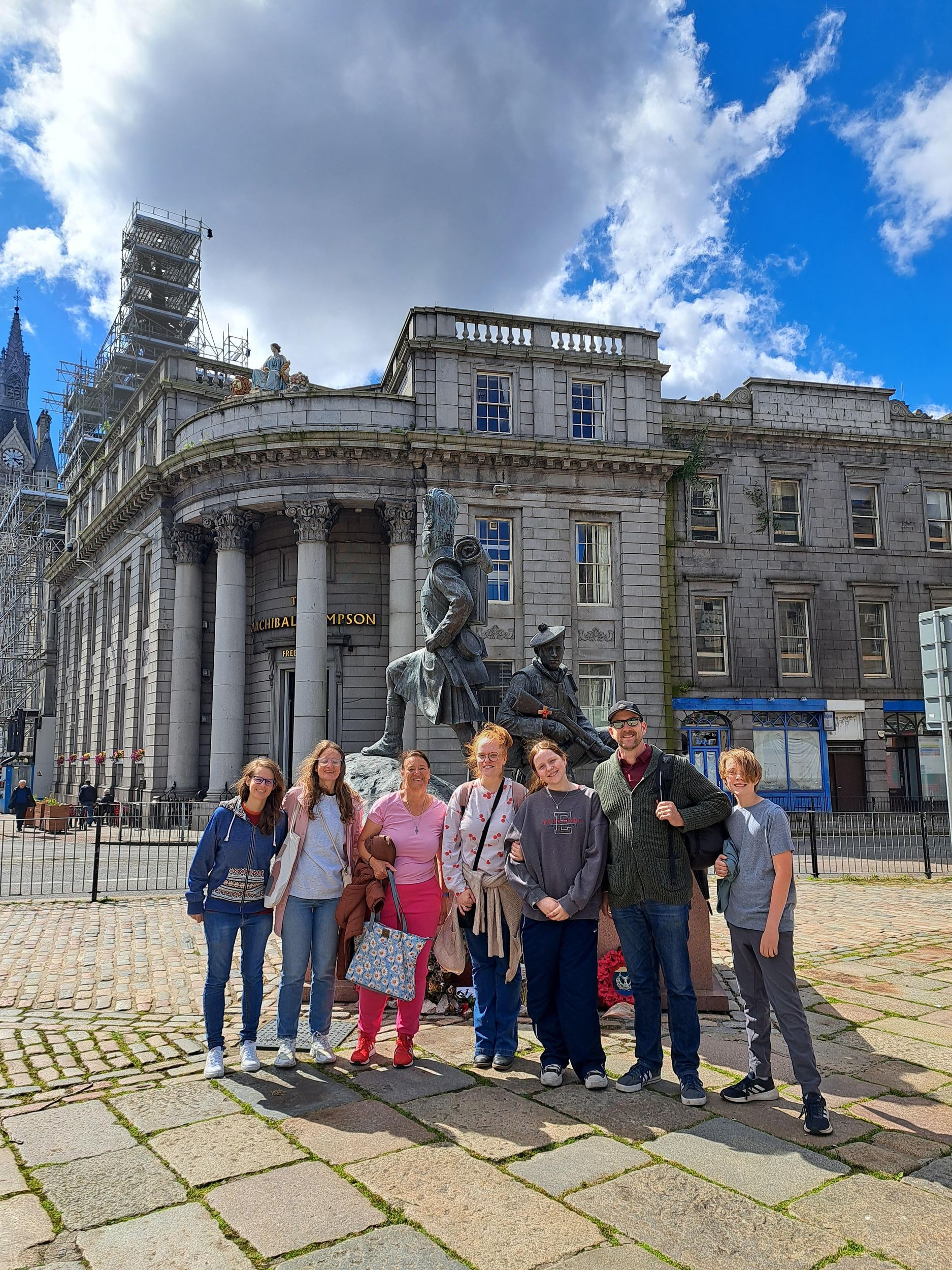 Private Aberdeen City Highlights Tour