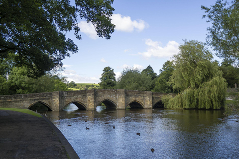 Manchester: Derbyshire, Bakewell &amp; the Peak District Tour