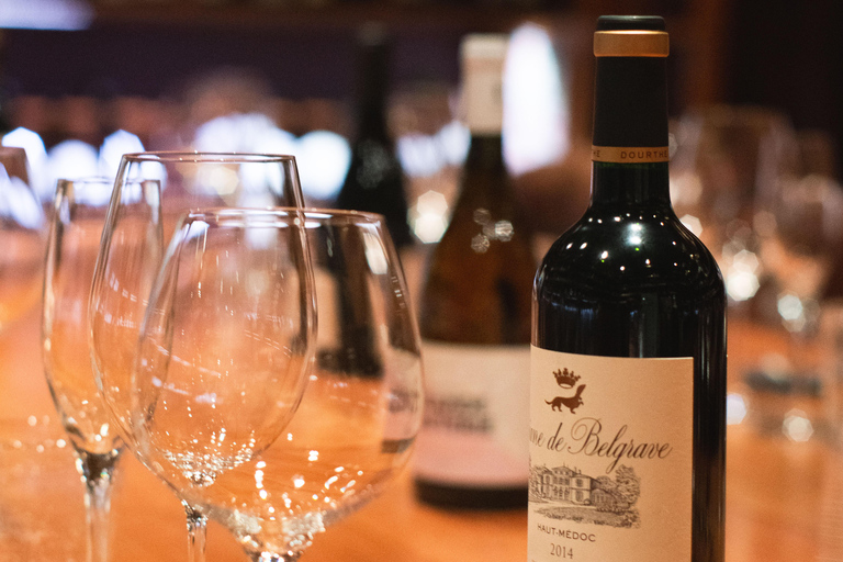 Paris: French Wine Tasting Class with Sommelier Shared Experience