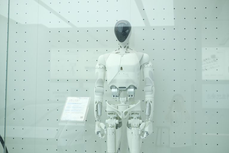 Guangzhou Tech Tour: Decode the City's Living Tech Ecosystem