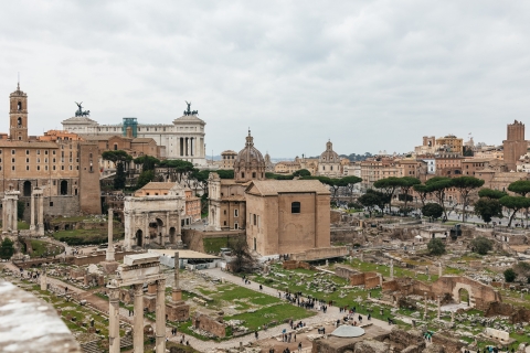 Rome: voorrangstour Colosseum, Forum Romanum en de PalatijnDuitse tour arenavloer Colosseum, Forum Romanum & Palatijn