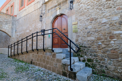 Tour Privado no Bairro Judeu e no Palácio do Grão-Mestre