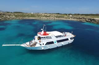 Palermo: Favignana & Levanzo Bootsfahrt mit Mittagessen & Transfer