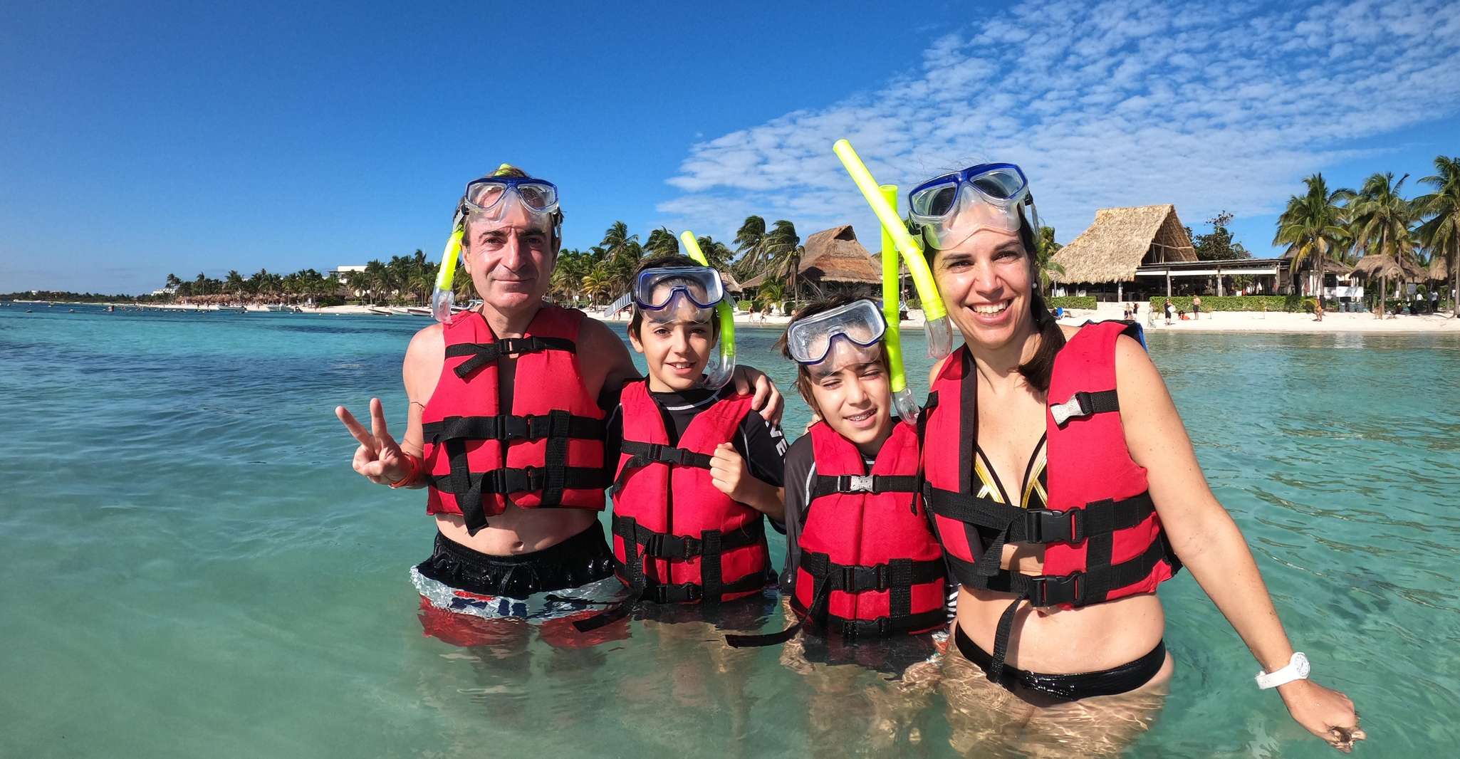 Akumal, The Turtle Snorkeling with a local guide - Housity