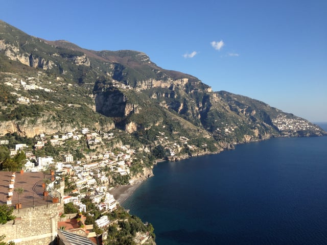 Positano : Transfert privé vers/depuis Rome et les ruines de Pompéi