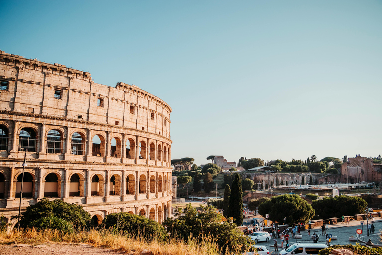 Roma: Entrada na Arena do Coliseu com a aplicação Audioguide