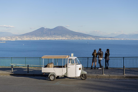 Naples: Private Tuk-Tuk Tour with Audio Guide