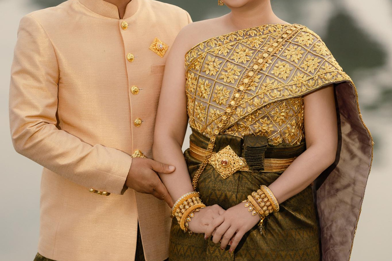 Siem Reap:Angkor Wat Photoshoot ❤️ Wedding birthday Angkor Wat: Wedding Anniversary Shooting