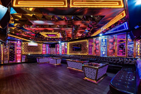 Hanoi: Ha Long bay 5 star cruise 2 day trip Meet at meeting point - Ha Long port