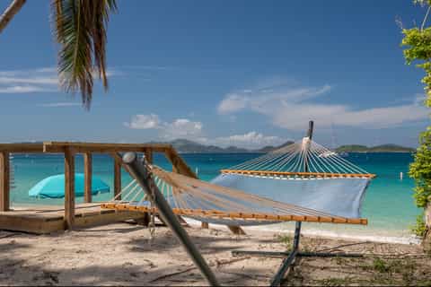 St. John: Shuttle, Beach and Snorkel at Honeymoon Beach