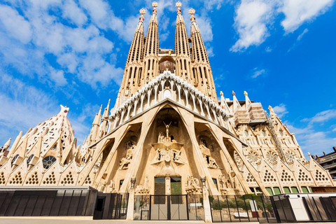 Best of Barcelona: Private Guided Tour with Pick-up