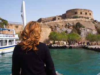 Bootsfahrt nach Spinalonga vom Hafen von Elounda