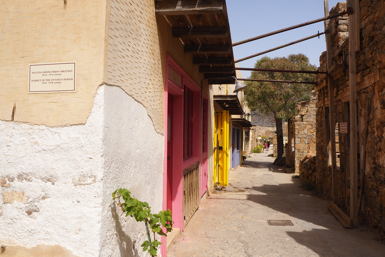 Excursion en bateau à Spinalonga depuis le port d'EloundaDu port d'Elounda : excursion en bateau à Spinalonga