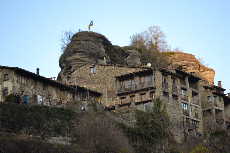 From Barcelona: Pre Pyrenees Hike & Rupit medieval From Barcelona: Collsacabra Cliffs Hike and Rupit Tour