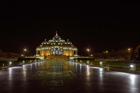 New Delhi: Akshardham Temple Light and Water Show with …