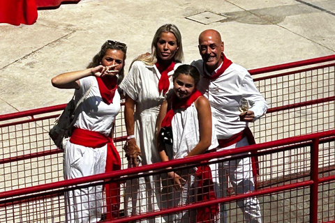 Pamplona Bulls: Balcony View & Gourmet Breakfast