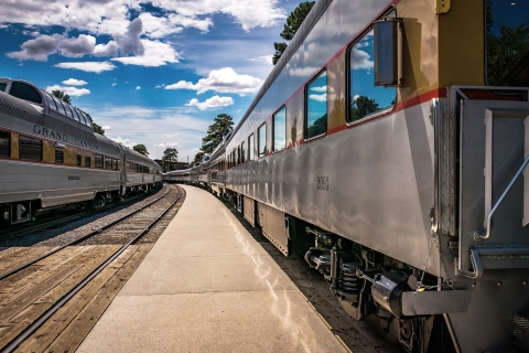 Sedona: recorrido panorámico de un día en tren por el ferrocarril del Gran Cañón